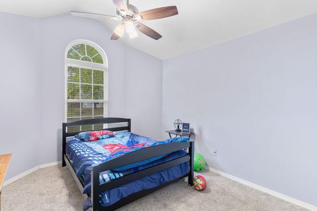 435 N Claremont Place, Republic, MO 65738