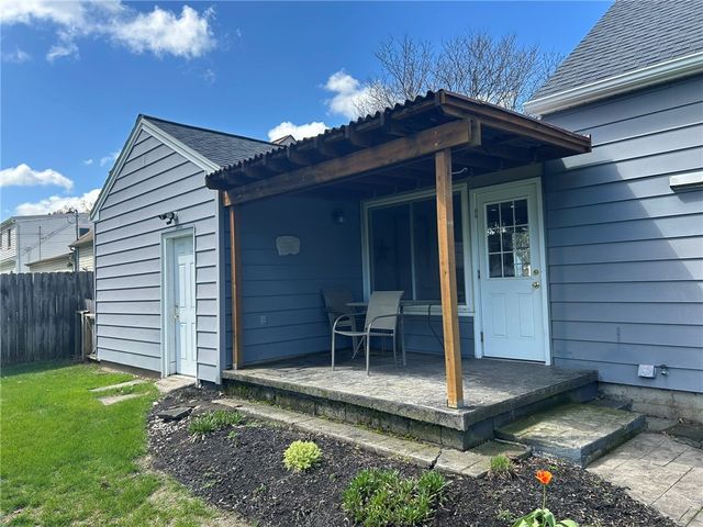 210 Pepperidge Drive, Greece, NY 14626