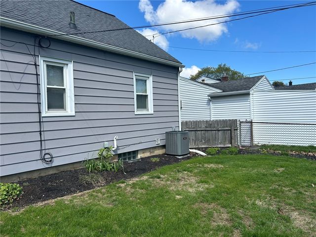 210 Pepperidge Drive, Greece, NY 14626