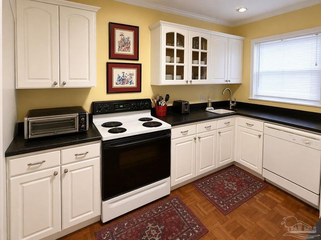 1910 E Cervantes St, Pensacola, FL 32501