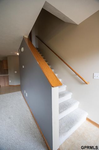 7739 Phares Drive, Lincoln, NE 68516