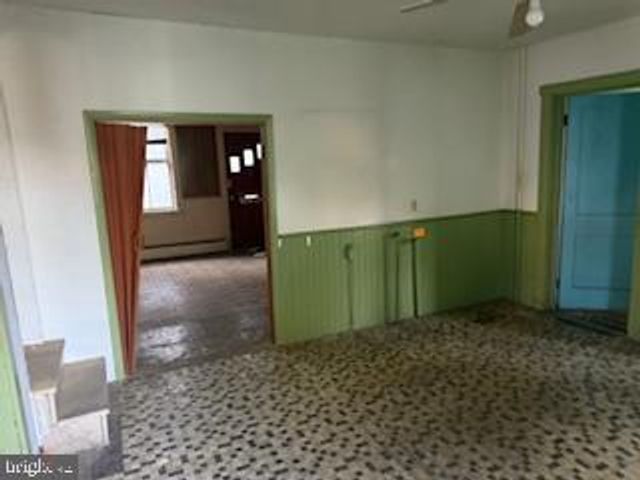 429 W MARKET ST, Williamstown, PA 17098