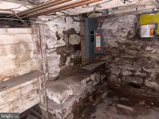 429 W MARKET ST, Williamstown, PA 17098