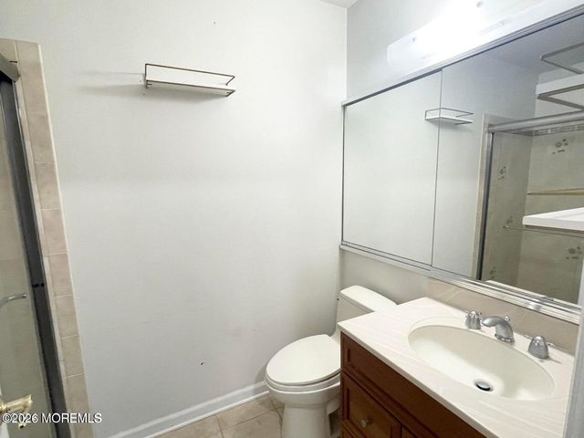 21 Evergreen Drive, East Windsor, NJ 08520
