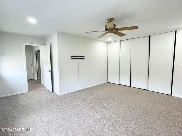 21 Evergreen Drive, East Windsor, NJ 08520