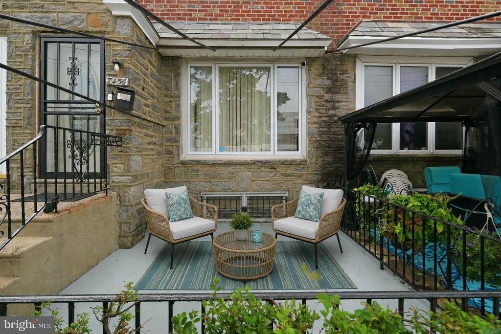 7456 RHOADS ST, PHILADELPHIA, PA 19151 — photo 4