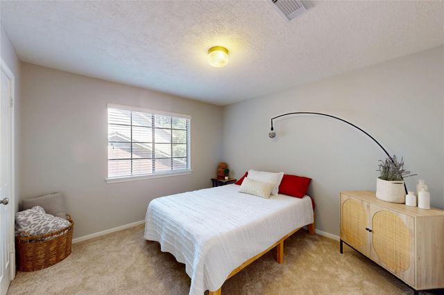 4615 Natural Bridge Drive, Houston, TX 77345