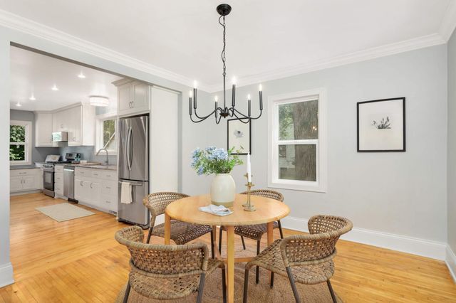 5826 W Broadway Avenue, Crystal, MN 55428