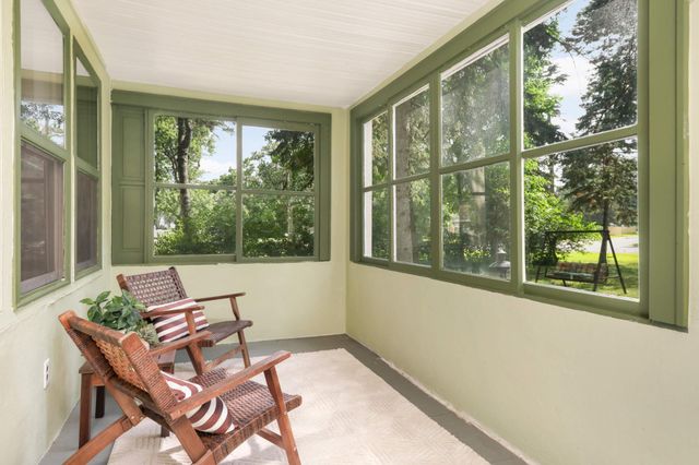 5826 W Broadway Avenue, Crystal, MN 55428