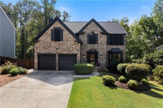 5725 Fairwood NW Drive, Acworth, GA 30101