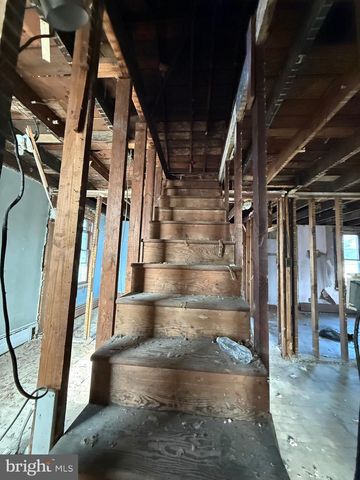 414 COLUMBIA BLVD, National Park, NJ 08063