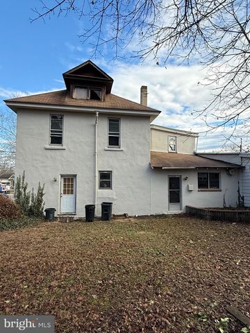 414 COLUMBIA BLVD, National Park, NJ 08063