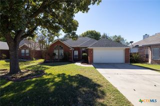 905 Woodhollow Drive, Temple, TX 76502