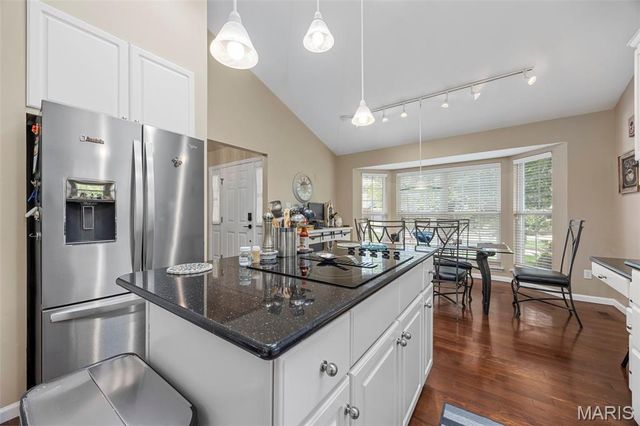 818 Brae Court 30, Chesterfield, MO 63017