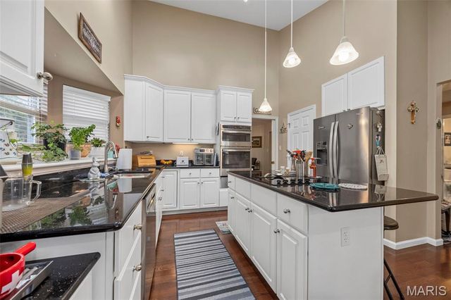 818 Brae Court 30, Chesterfield, MO 63017