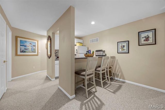 818 Brae Court 30, Chesterfield, MO 63017