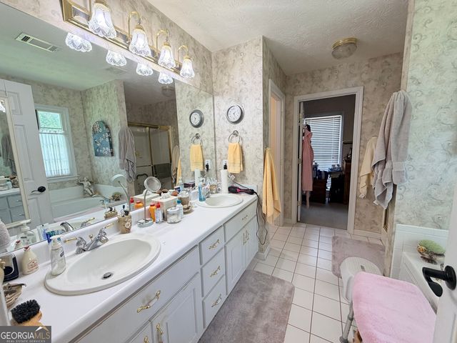 4090 Forest View Drive SE, Conyers, GA 30094