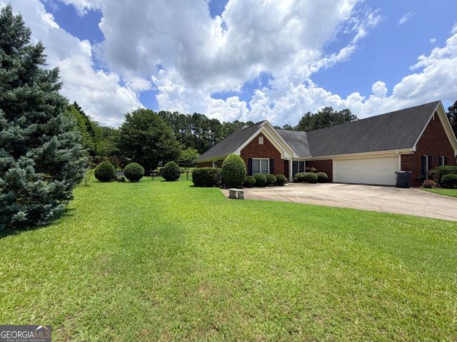4090 Forest View Drive SE, Conyers, GA 30094
