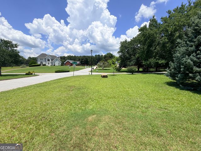 4090 Forest View Drive SE, Conyers, GA 30094