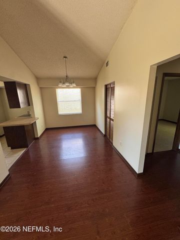 8321 CROSSWIND Road, Jacksonville, FL 32244