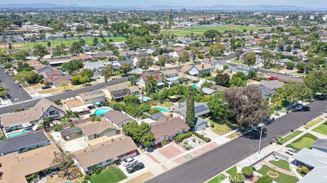 1641 W Buena Vista, Anaheim, CA 92802
