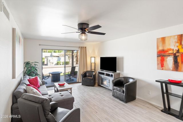 9316 W MCRAE Way, Peoria, AZ 85382