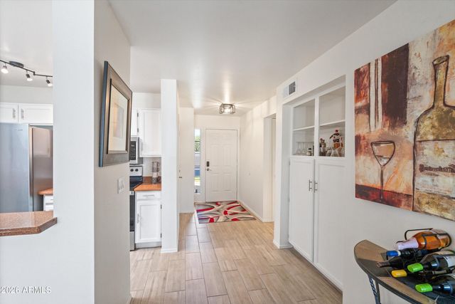 9316 W MCRAE Way, Peoria, AZ 85382