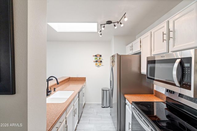 9316 W MCRAE Way, Peoria, AZ 85382