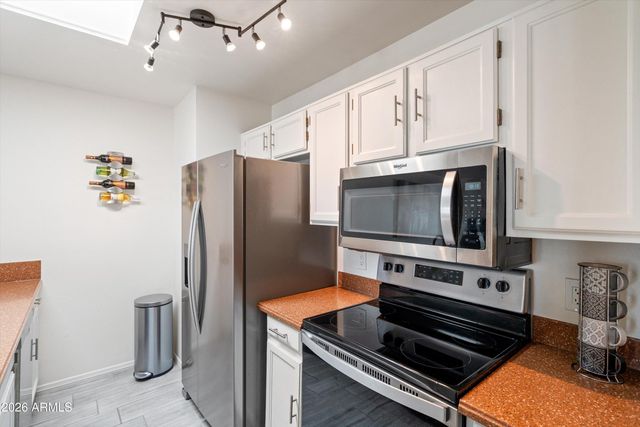 9316 W MCRAE Way, Peoria, AZ 85382