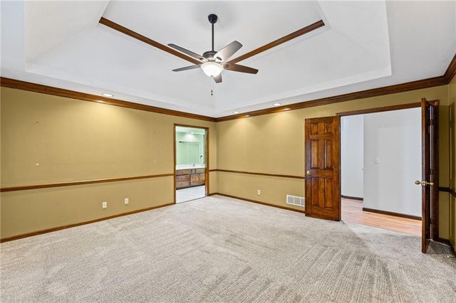 6209 NW 77th Street, Kansas City, MO 64151