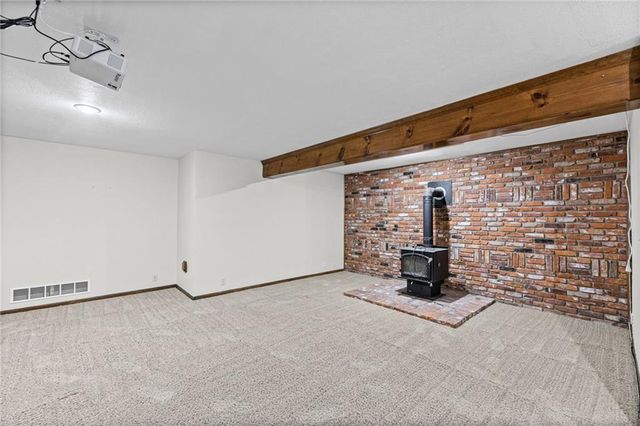 6209 NW 77th Street, Kansas City, MO 64151