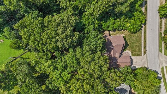 6209 NW 77th Street, Kansas City, MO 64151