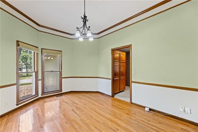 6209 NW 77th Street, Kansas City, MO 64151