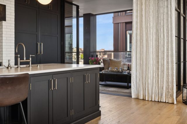 1109 W WASHINGTON Boulevard 6D, Chicago, IL 60607