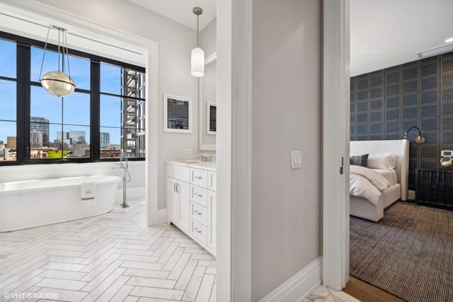 1109 W WASHINGTON Boulevard 6D, Chicago, IL 60607