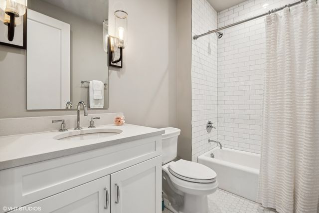 1109 W WASHINGTON Boulevard 6D, Chicago, IL 60607