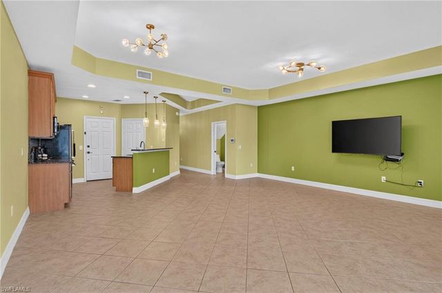 16026 Via Solera CIR 102, Fort Myers, FL 33908