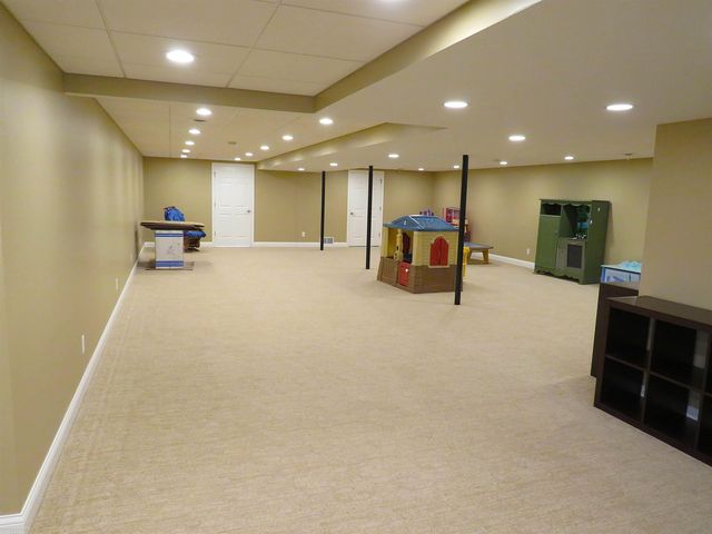 17201 Armada Center Road, Armada Twp, MI 48005