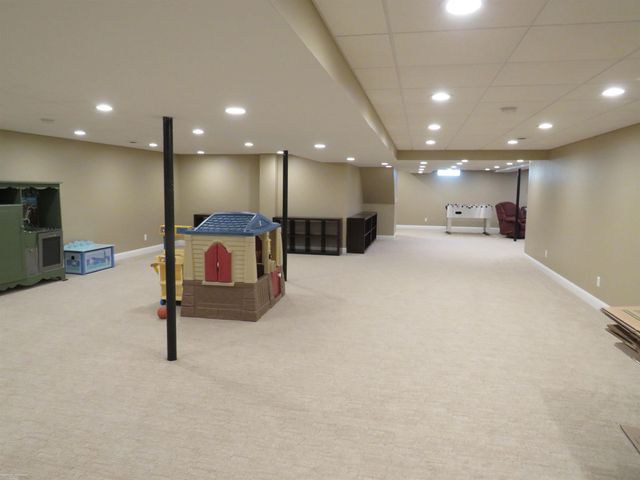 17201 Armada Center Road, Armada Twp, MI 48005