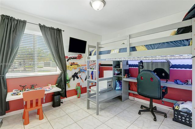 13217 SW 257th Ter, Homestead, FL 33032