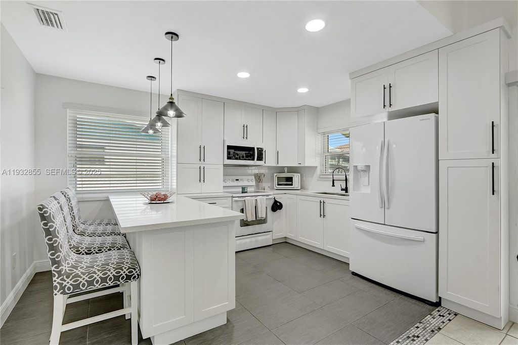 13217 SW 257th Ter, Homestead, FL 33032