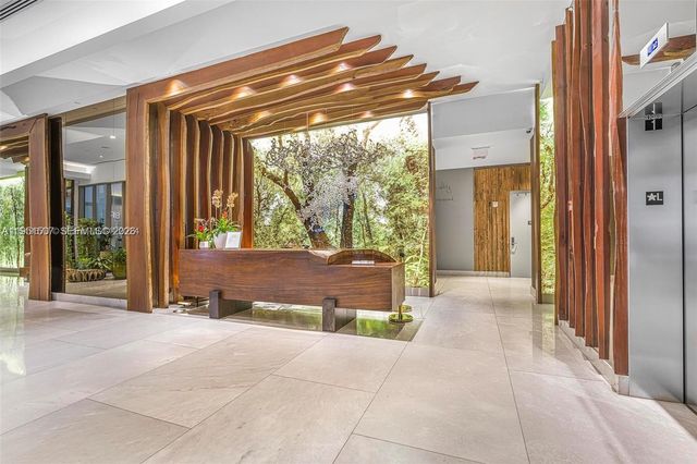 1010 Brickell Ave 1710, Miami, FL 33131