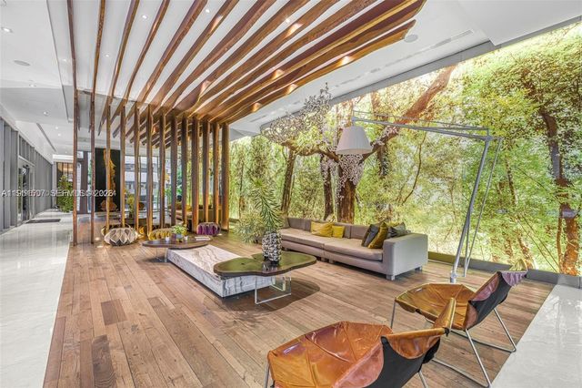 1010 Brickell Ave 1710, Miami, FL 33131