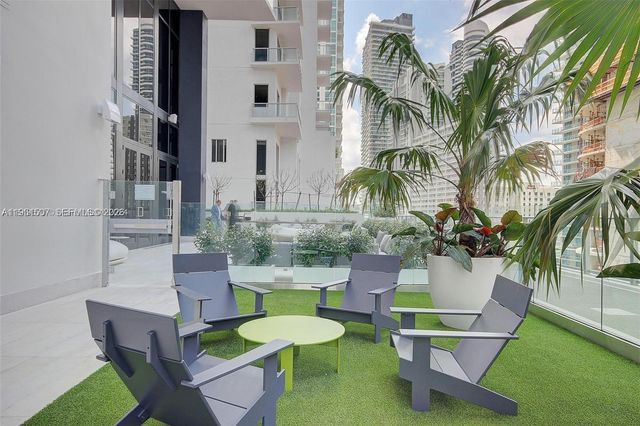 1010 Brickell Ave 1710, Miami, FL 33131