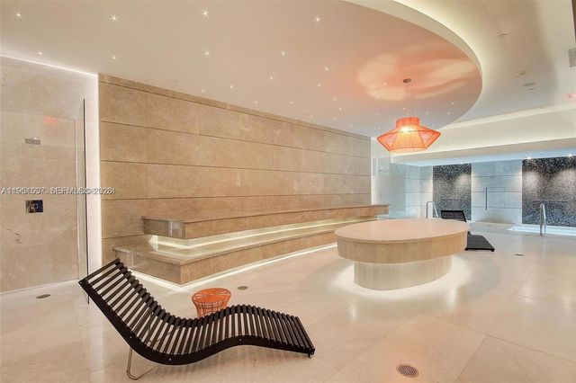 1010 Brickell Ave 1710, Miami, FL 33131