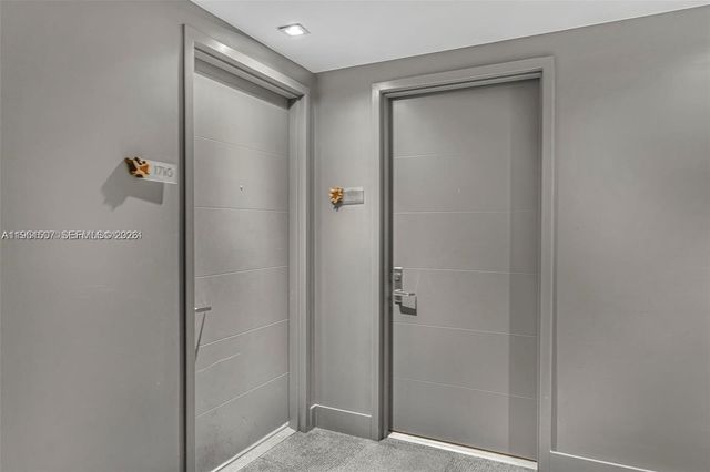 1010 Brickell Ave 1710, Miami, FL 33131