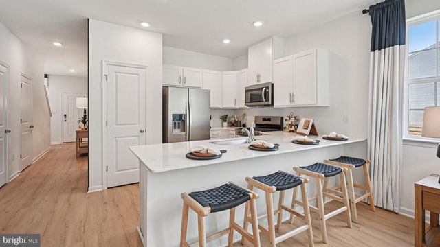 3 REAGAN DRIVE, Runnemede, NJ 08078