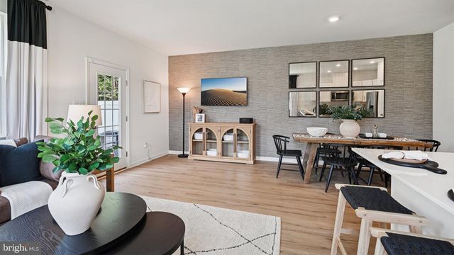 3 REAGAN DRIVE, Runnemede, NJ 08078