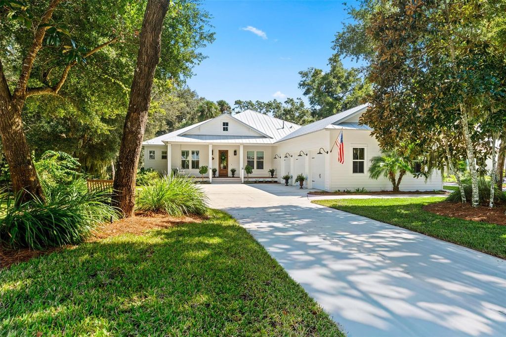 431 GLENEAGLES DRIVE, New Smyrna Beach, FL 32168