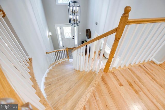 3599 BEECH DOWN DR, Chantilly, VA 20151